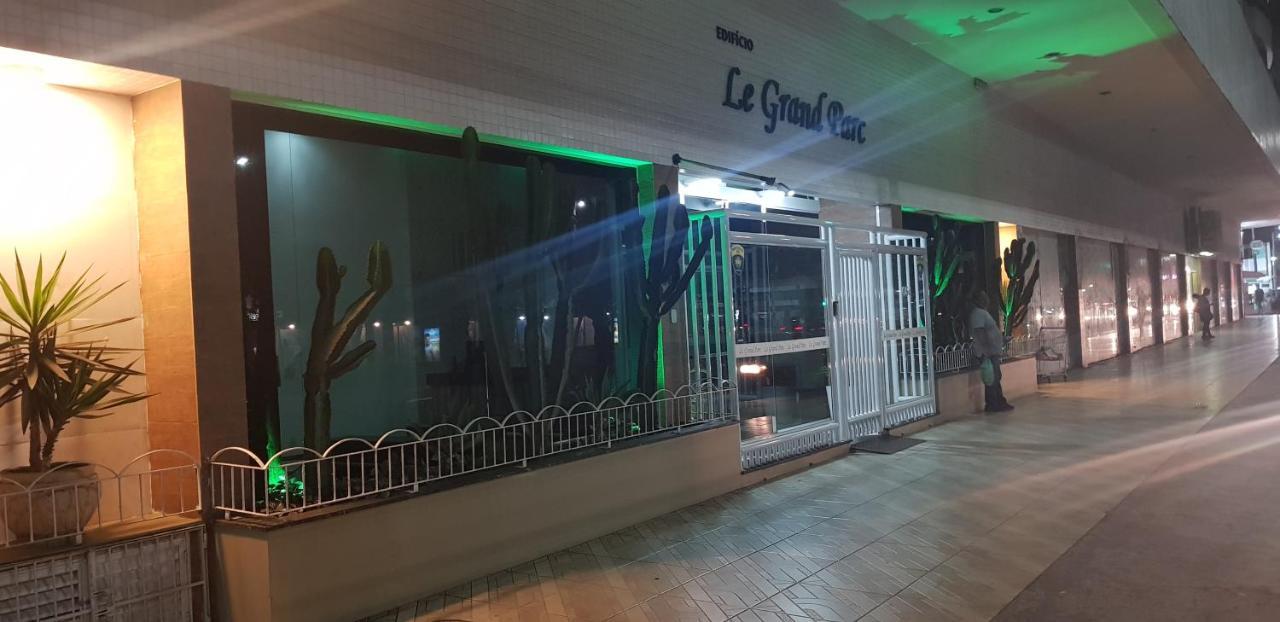 Apartamento Vivi James Cabo Frio Buitenkant foto
